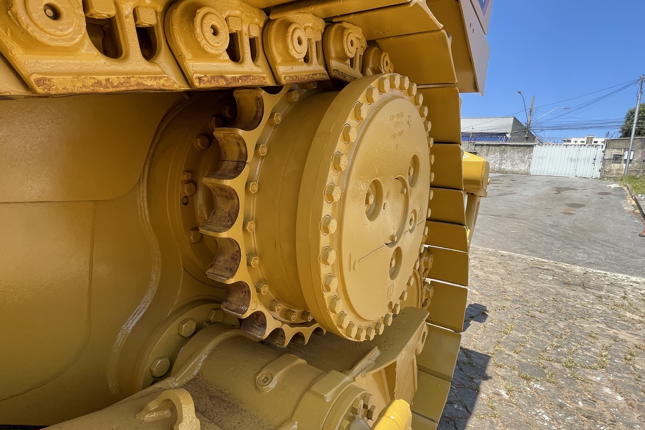 Caterpillar D6T XL - 13/13 18