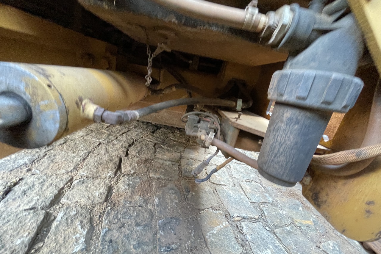 Caterpillar CB534D - 11/11 9