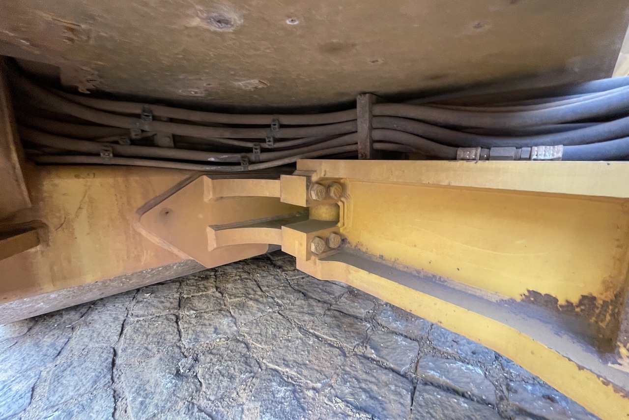 Caterpillar CB534D - 11/11 11