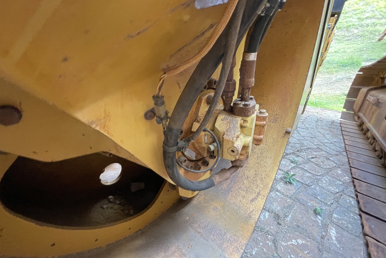 Caterpillar CB534D - 11/11 13