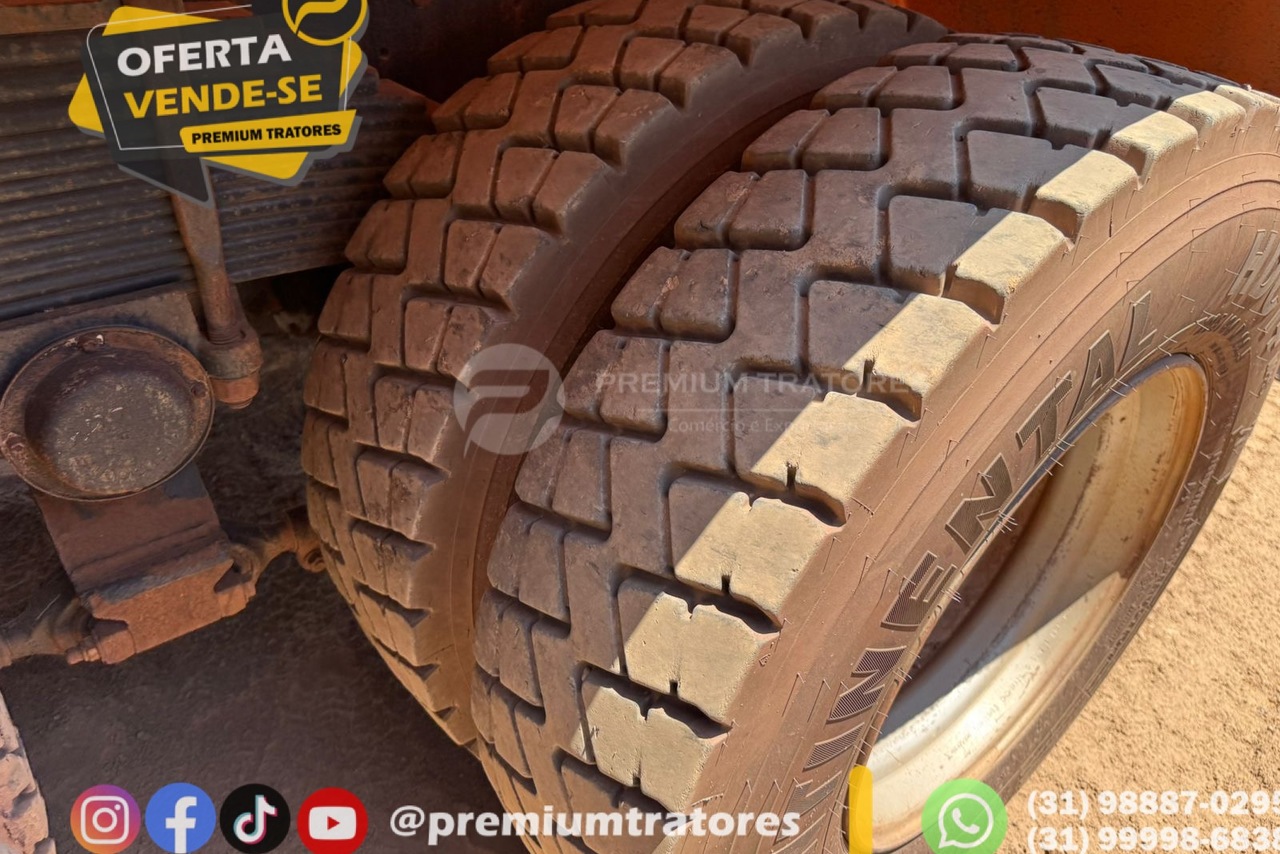 Volkswagen 31-280 E Constel. 6x4 - 16/17 9