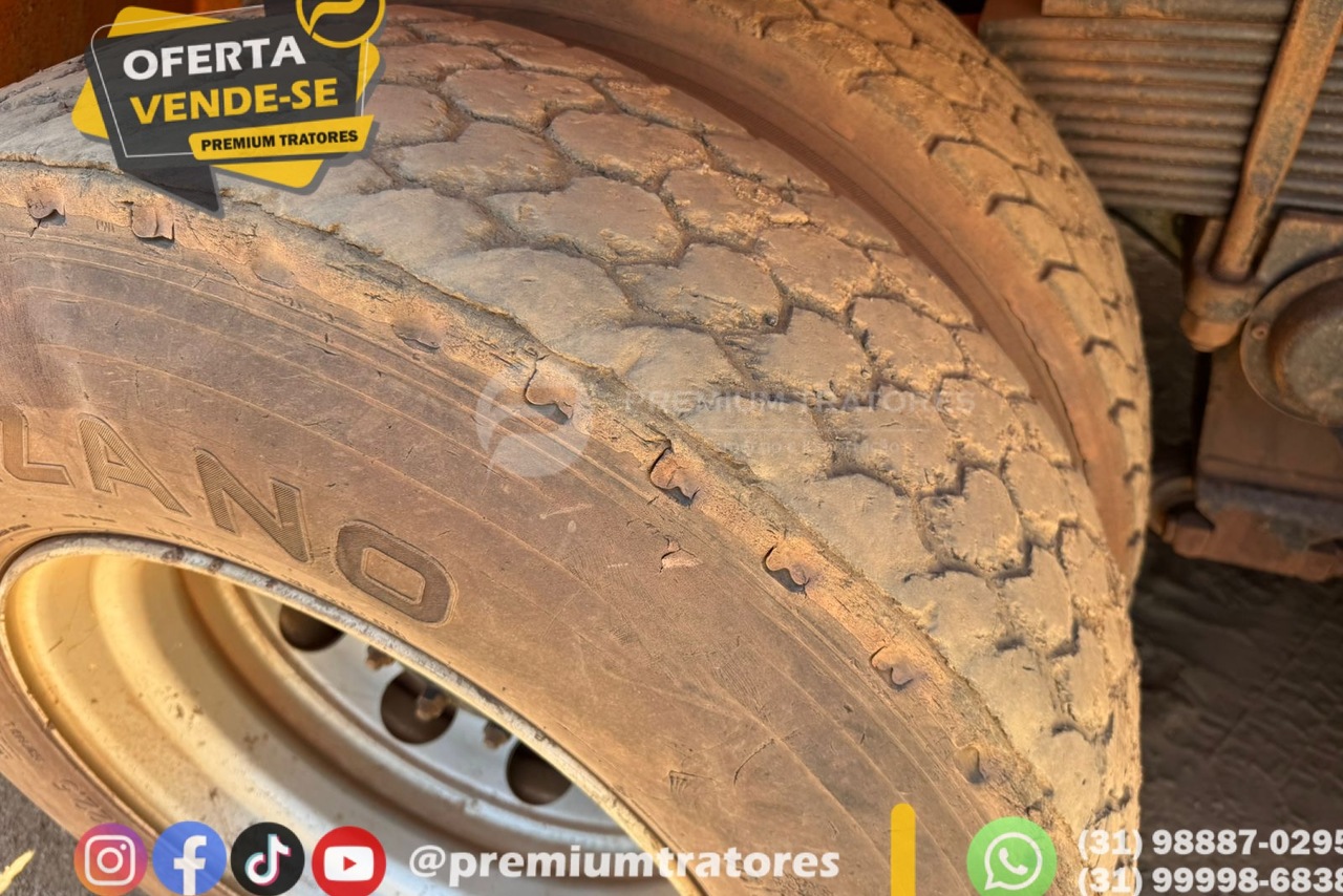 Volkswagen 31-280 E Constel. 6x4 - 16/17 12