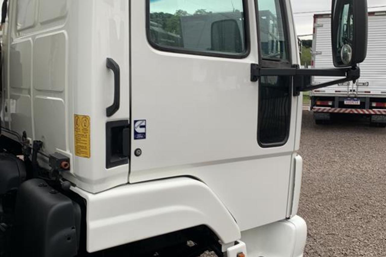 Ford Cargo712 - 10/11 2