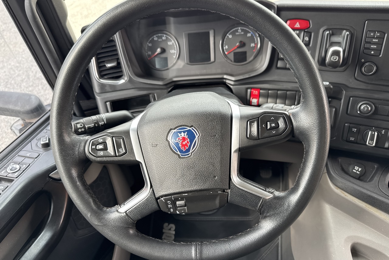 Scania P360 - 21/21 4