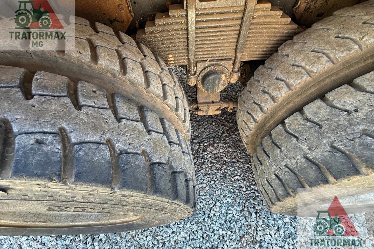 Volkswagen 31-330 E Constellation 6x4 - 22/22 8