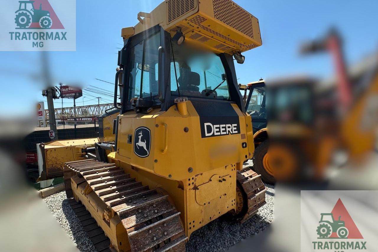 John Deere 700J - 21/21 2