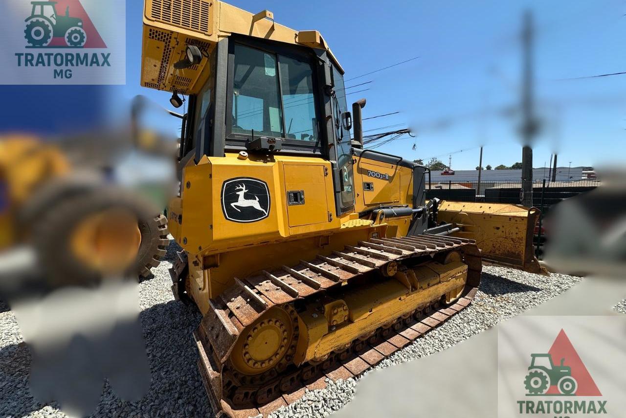 John Deere 700J - 21/21 3