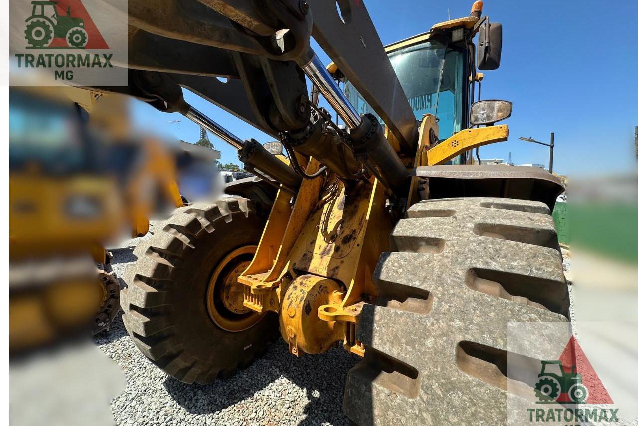 Volvo L120F - 23/23 7