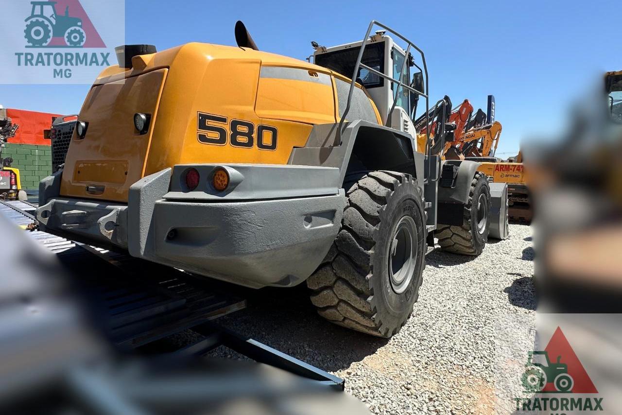 Liebherr L580 -  2