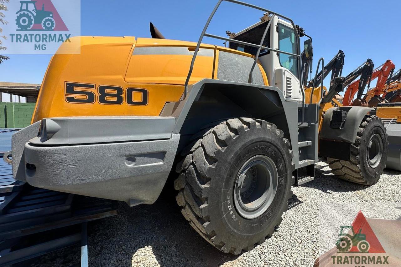 Liebherr L580 -  3