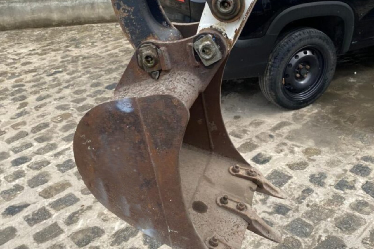 Bobcat E20 - 21/21 6