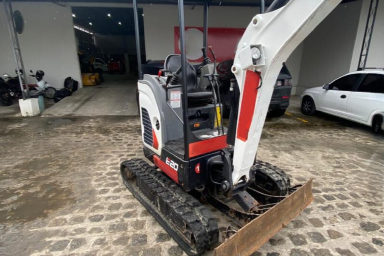 Bobcat E20 - 21/21 7