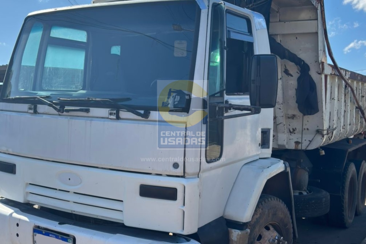 Ford Cargo2422 - 05/05 2