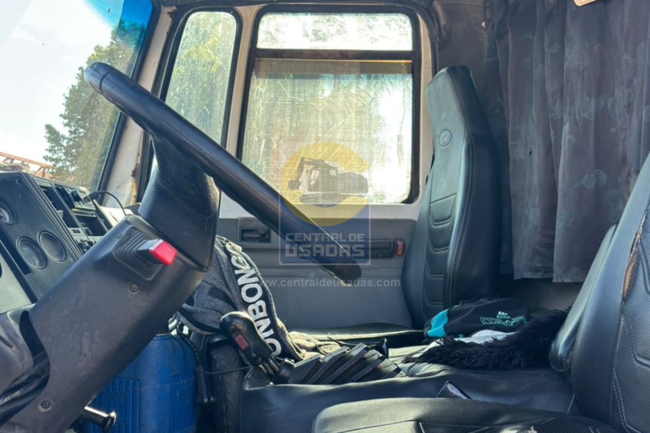 Ford Cargo2422 - 05/05 6