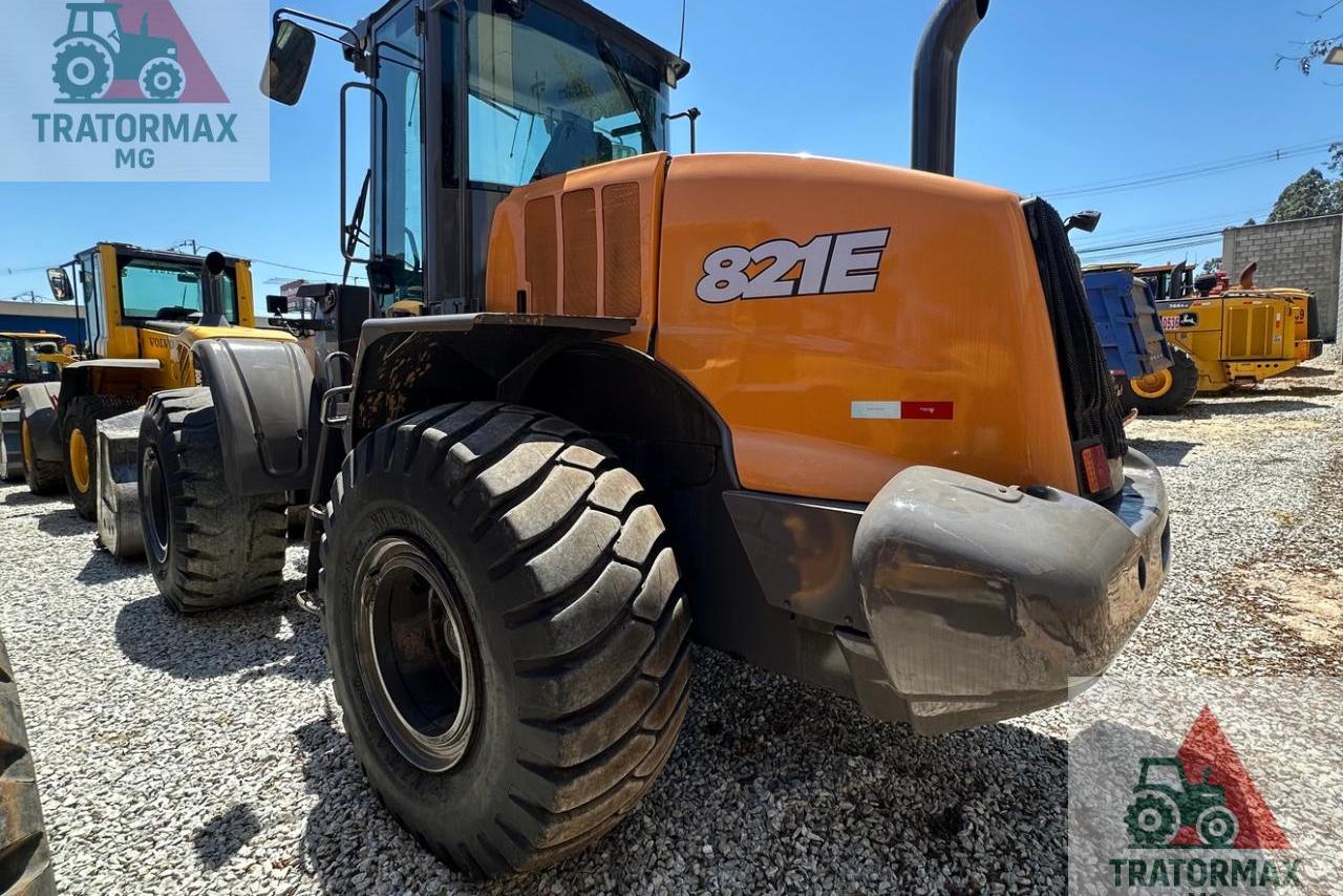 Case 821E - 21/21 2
