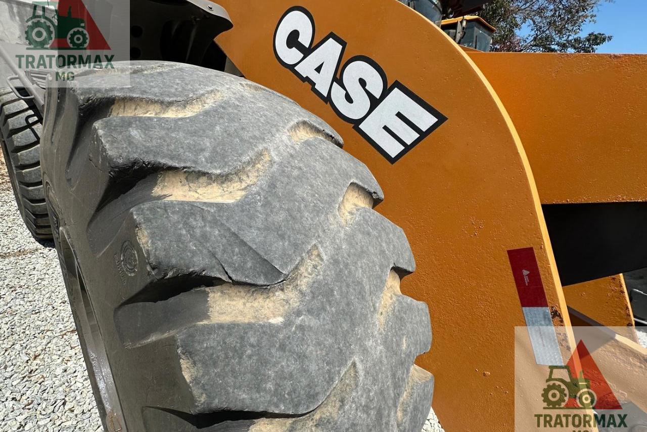 Case 821E - 21/21 4