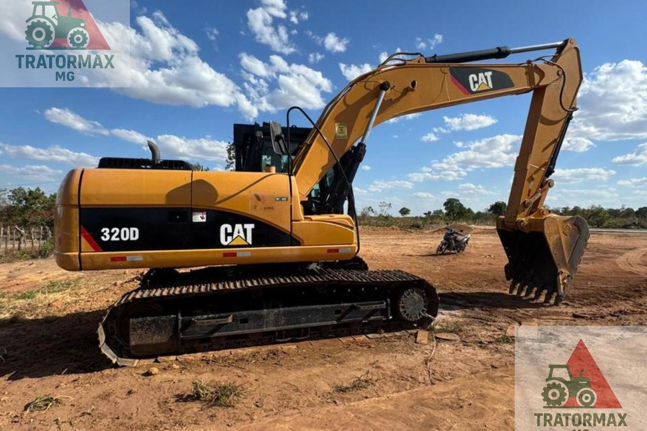 Caterpillar 320D -  4