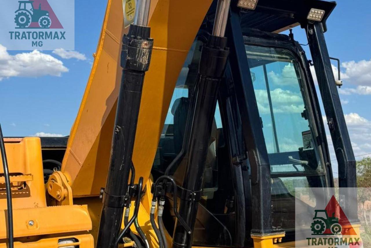 Caterpillar 320D -  9