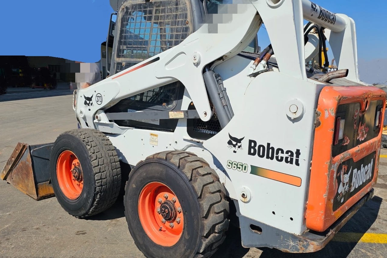 Bobcat S650 - 11/11 5