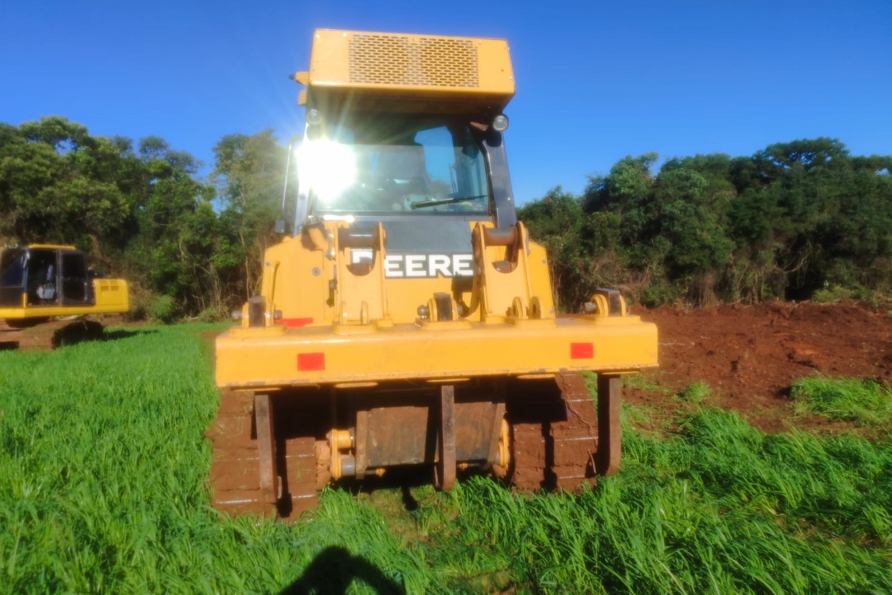 John Deere 700J - 22/22 3