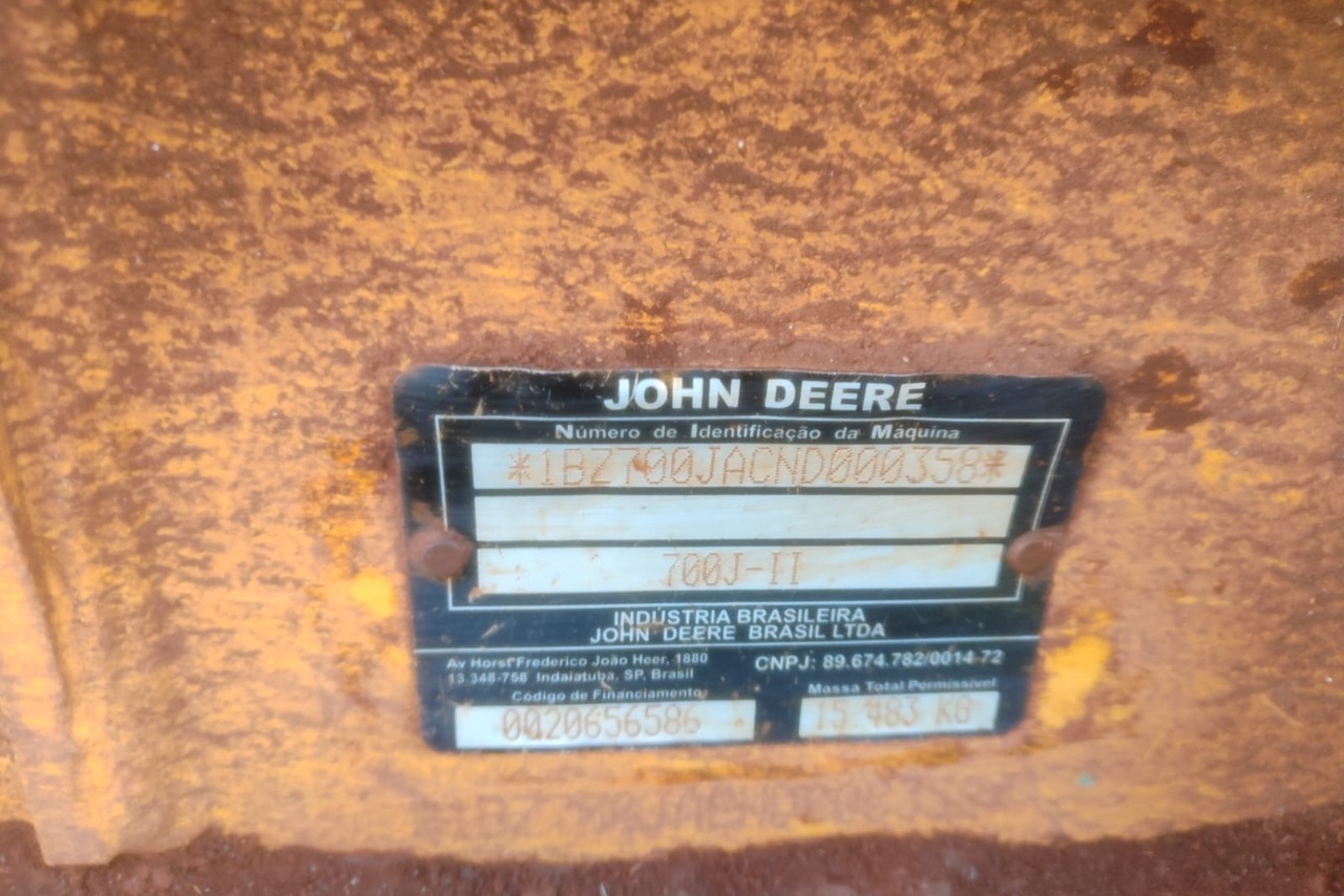 John Deere 700J - 22/22 4