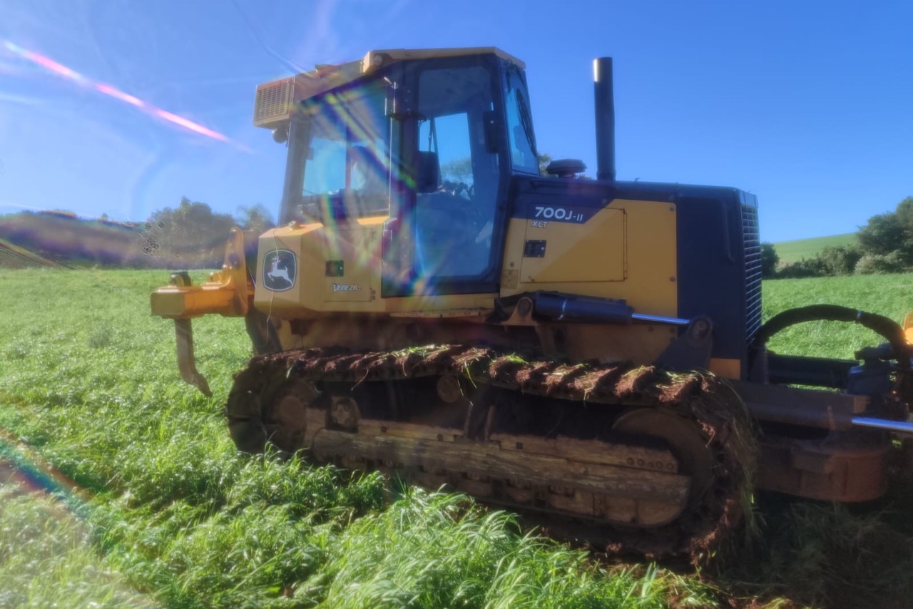John Deere 700J - 22/22 6