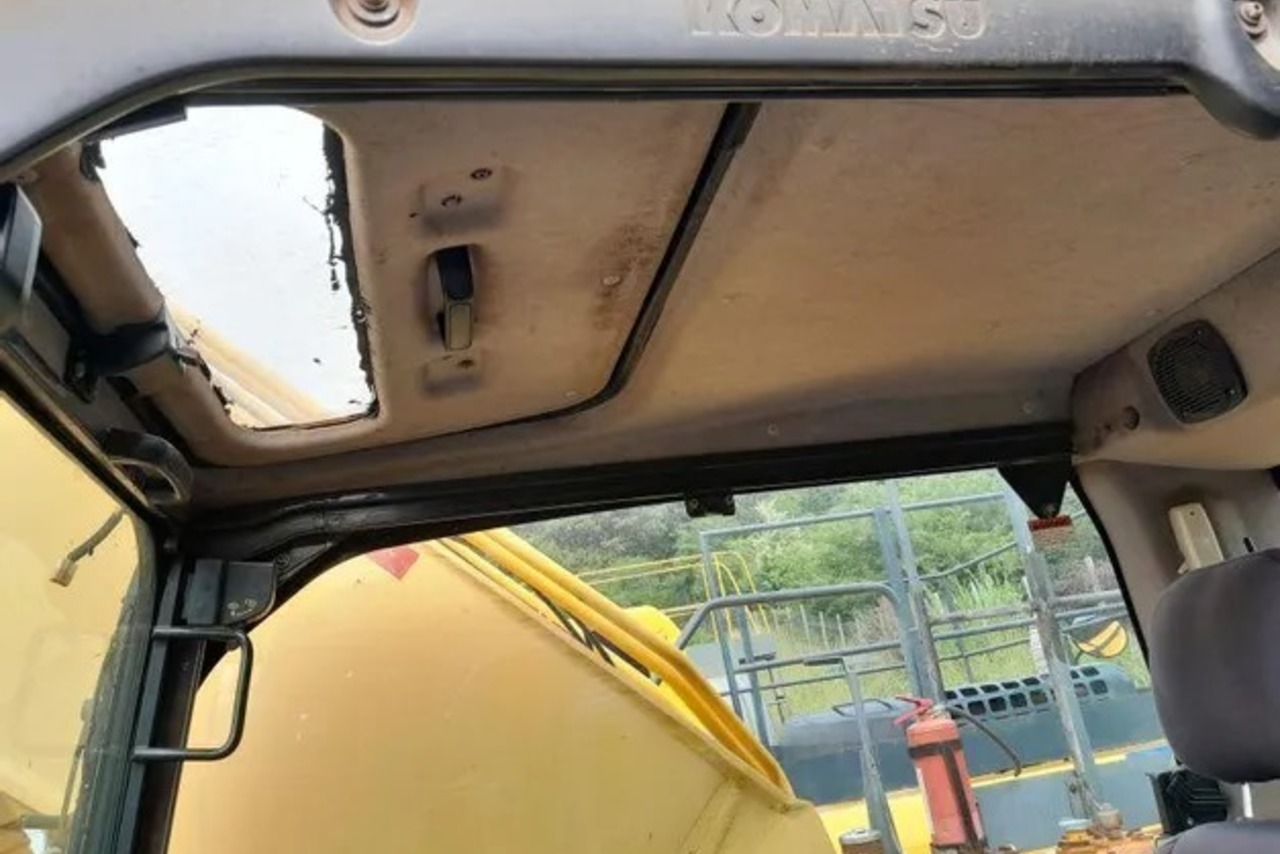 Komatsu PC240 - 18/18 8