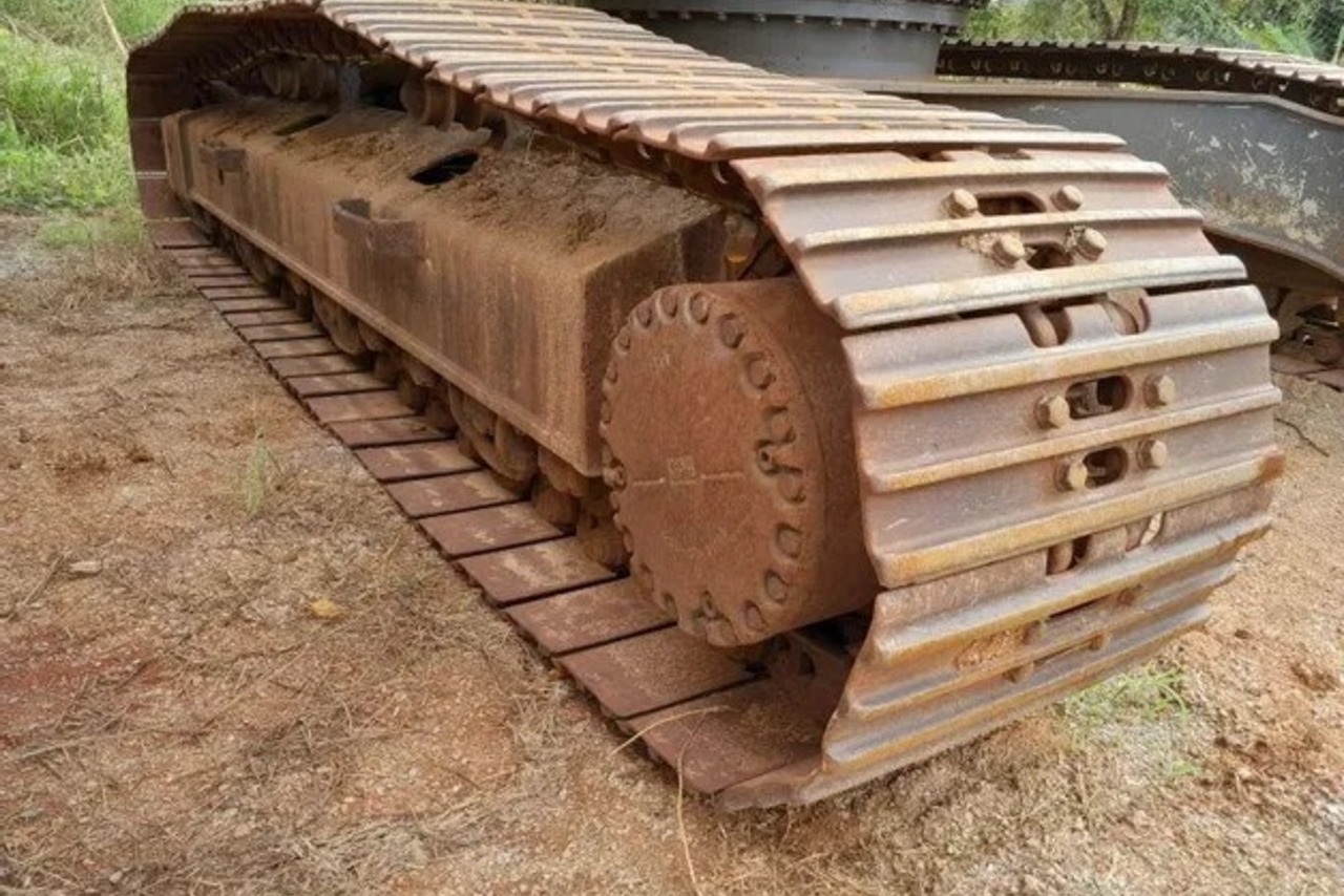 Komatsu PC240 - 18/18 15