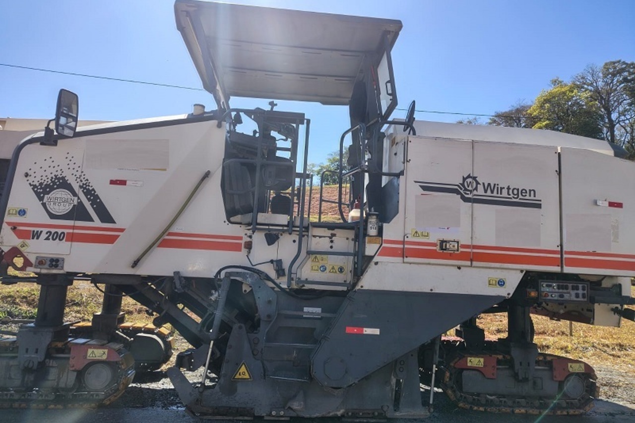 Wirtgen W 200 I - 13/13 4