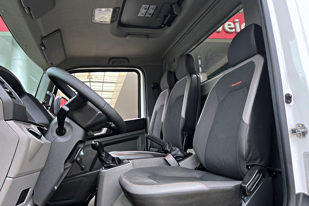 Volkswagen 6-160 Delivery - 19/20 7