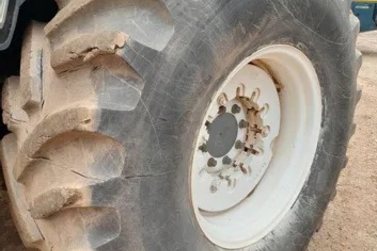 Valtra BH 165 - 13/13 14