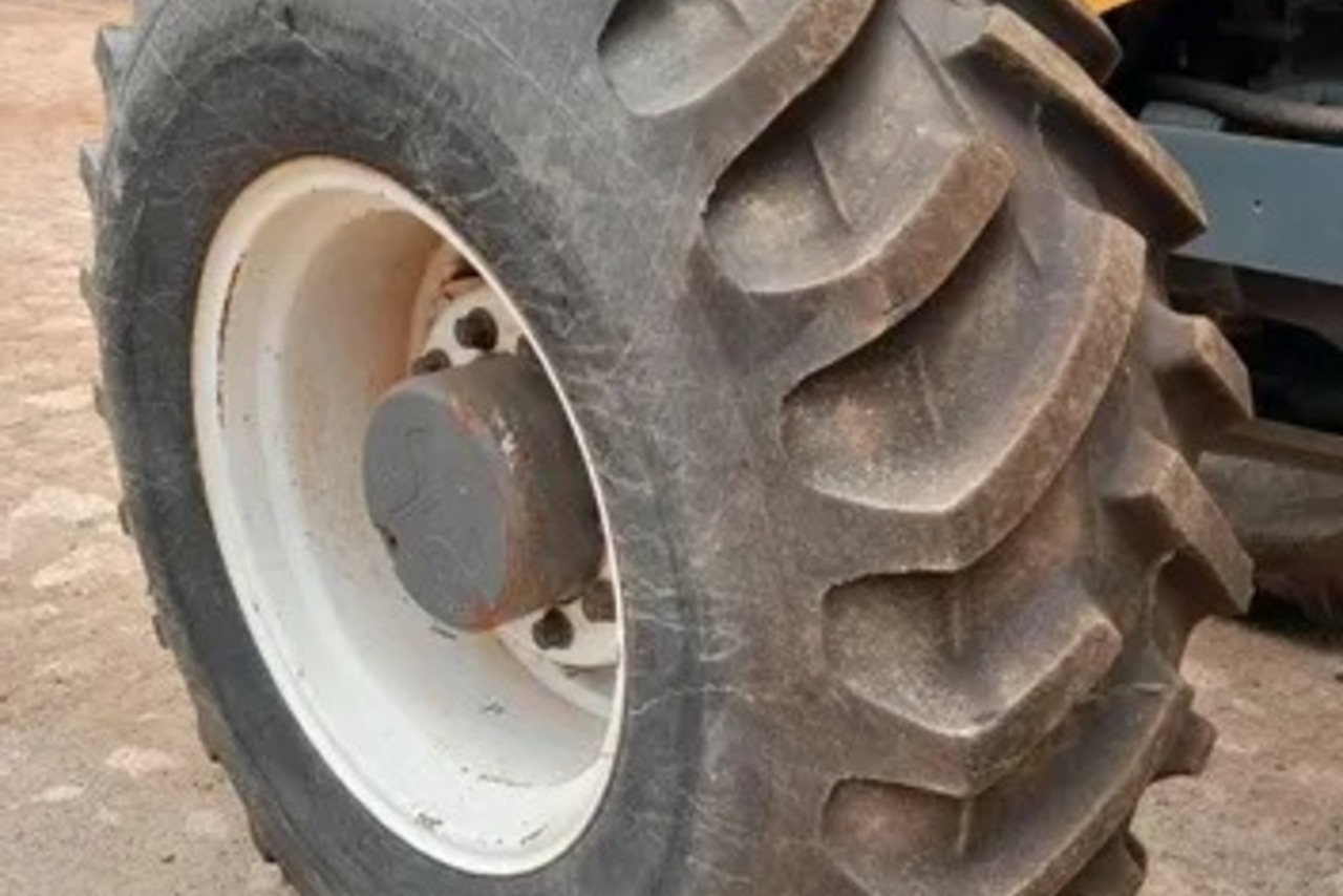 Valtra BH 165 - 13/13 15
