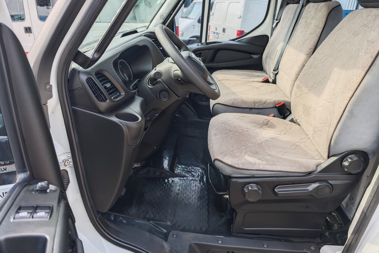 Iveco Daily Chassi 35s14 - 24/24 18