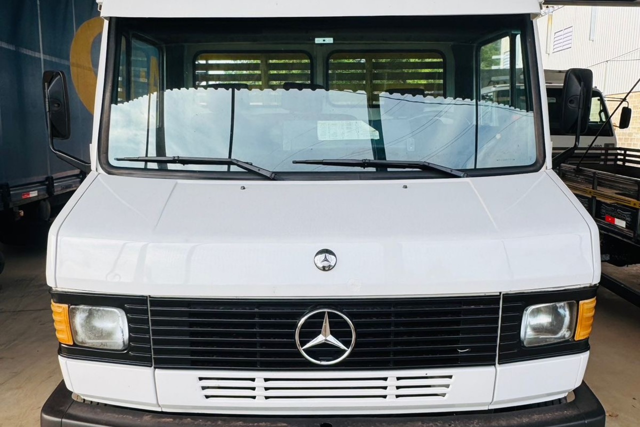 Mercedes Benz MB 709 - 95/95 2