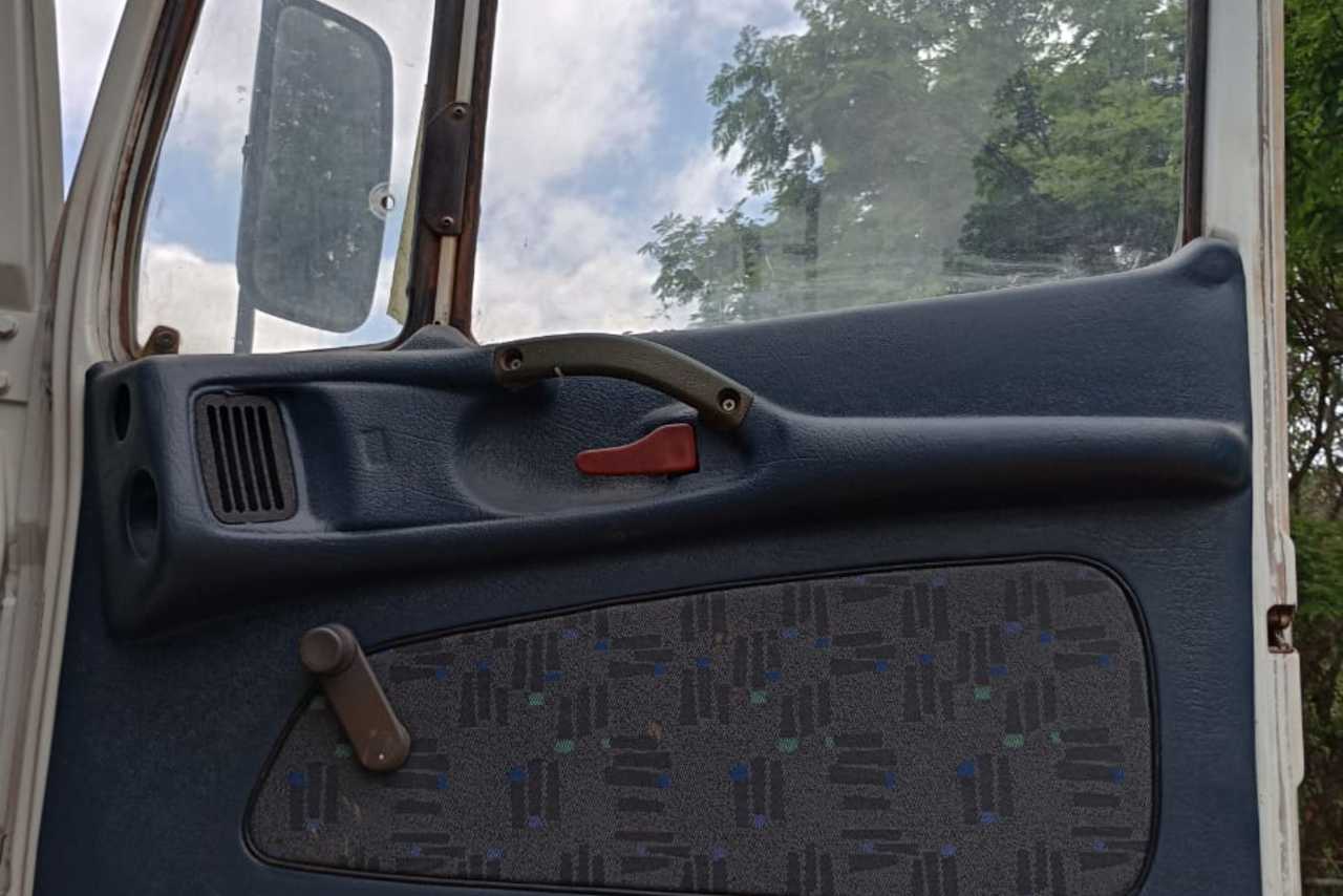Mercedes Benz MB 1418 - 97/97 8