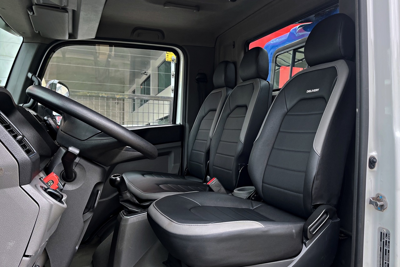 Volkswagen 11-180 Delivery  - 22/23 3