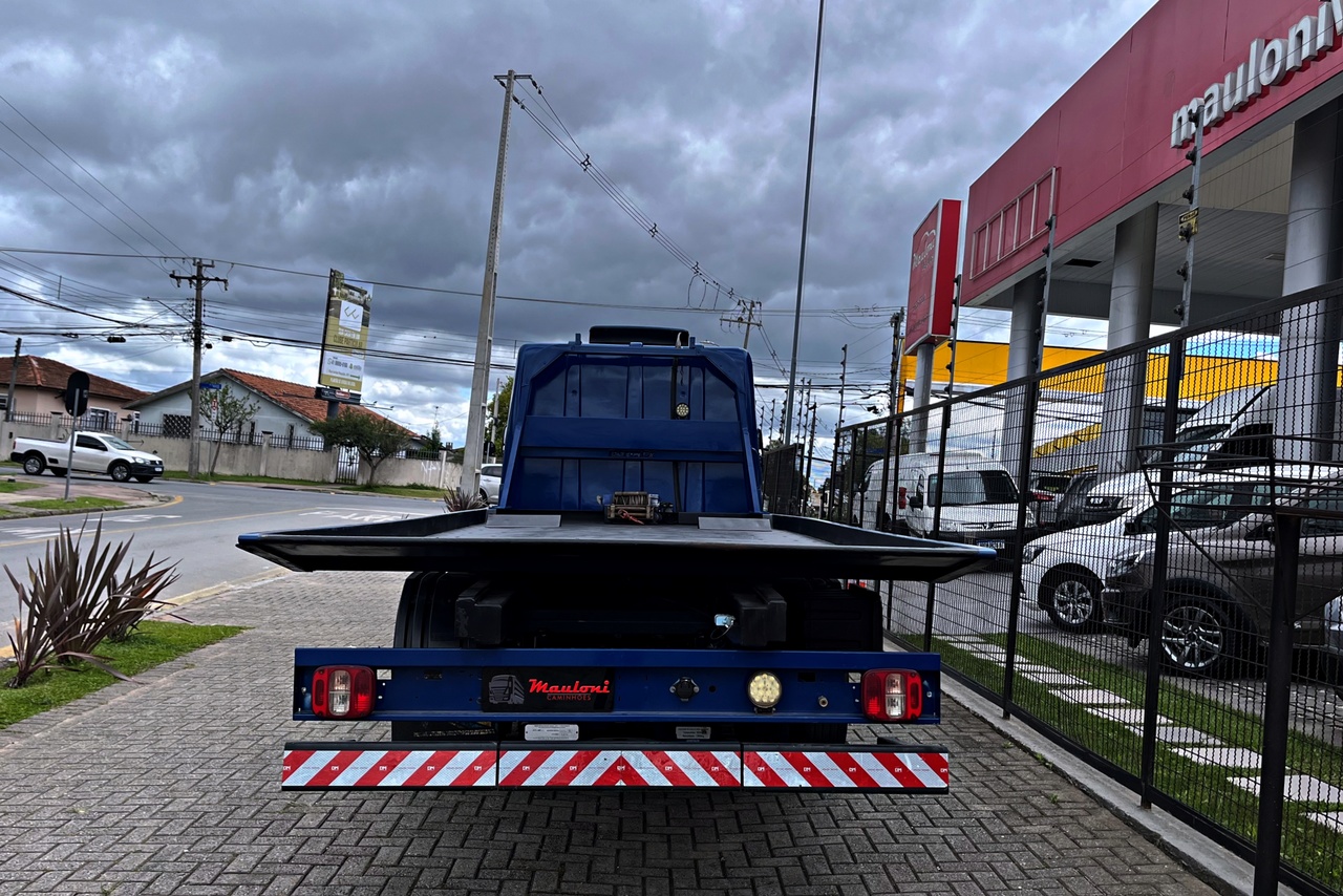 Volkswagen 11-180 Delivery  - 22/23 9