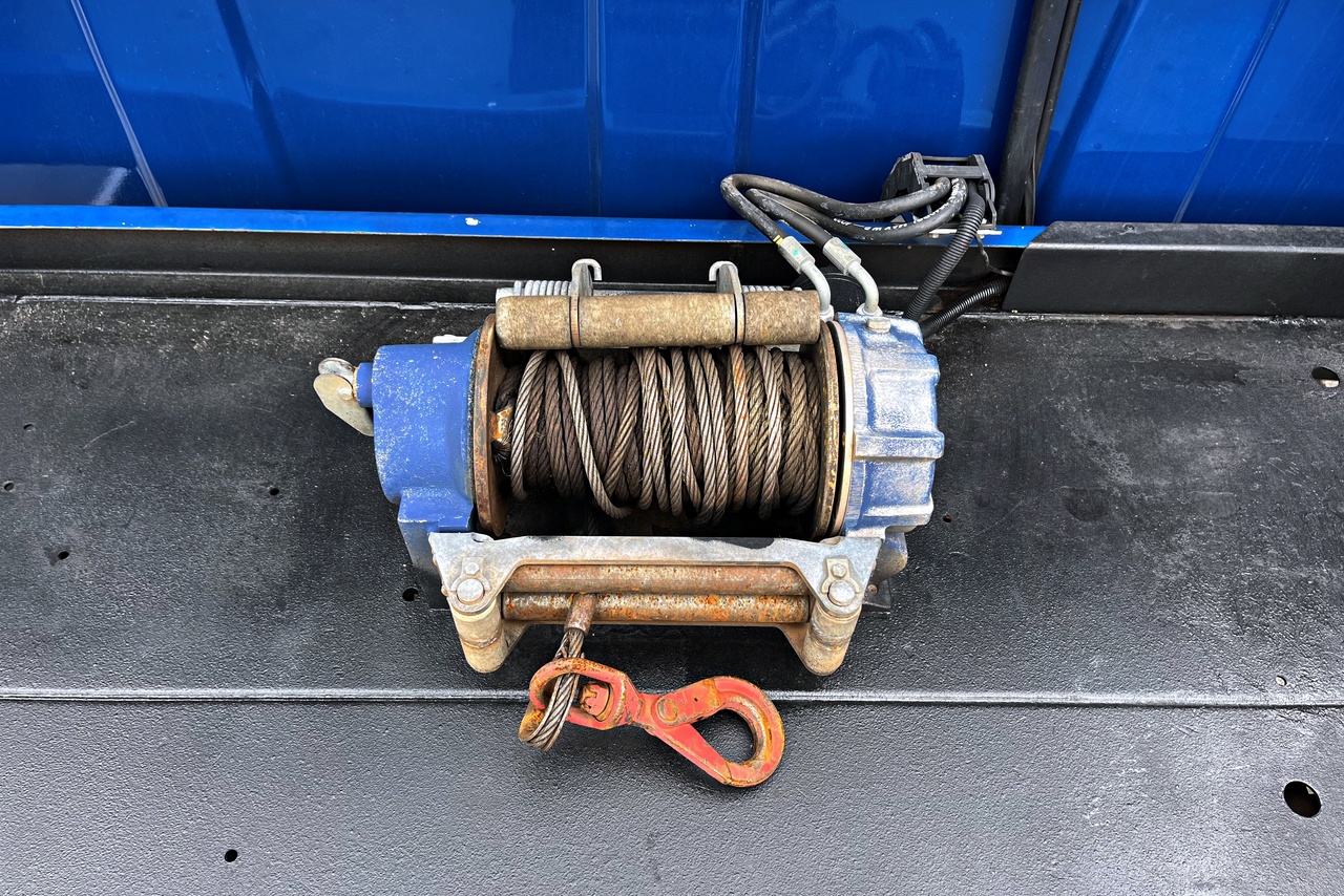 Volkswagen 11-180 Delivery  - 22/23 19
