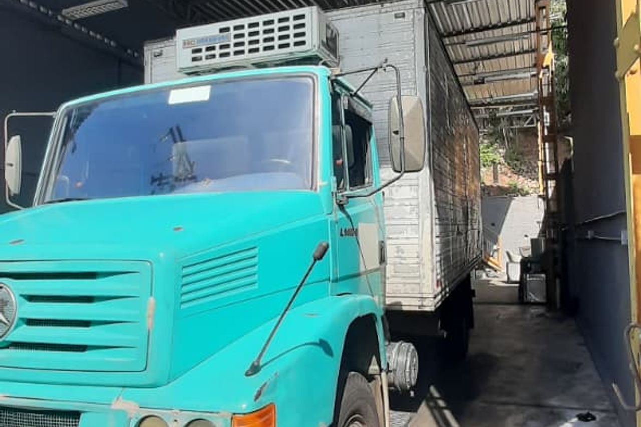 Mercedes Benz MB 1418 - 99/99 2