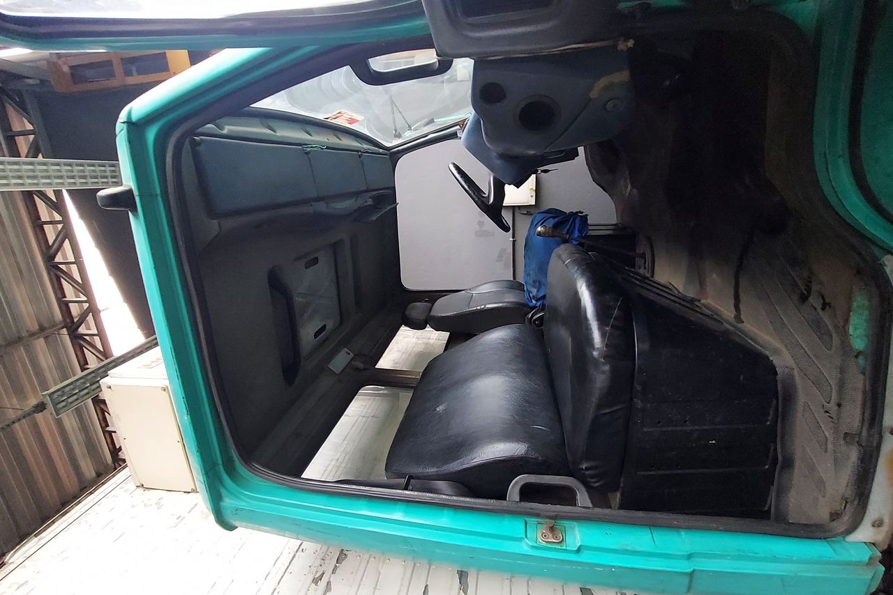 Mercedes Benz MB 1418 - 99/99 6
