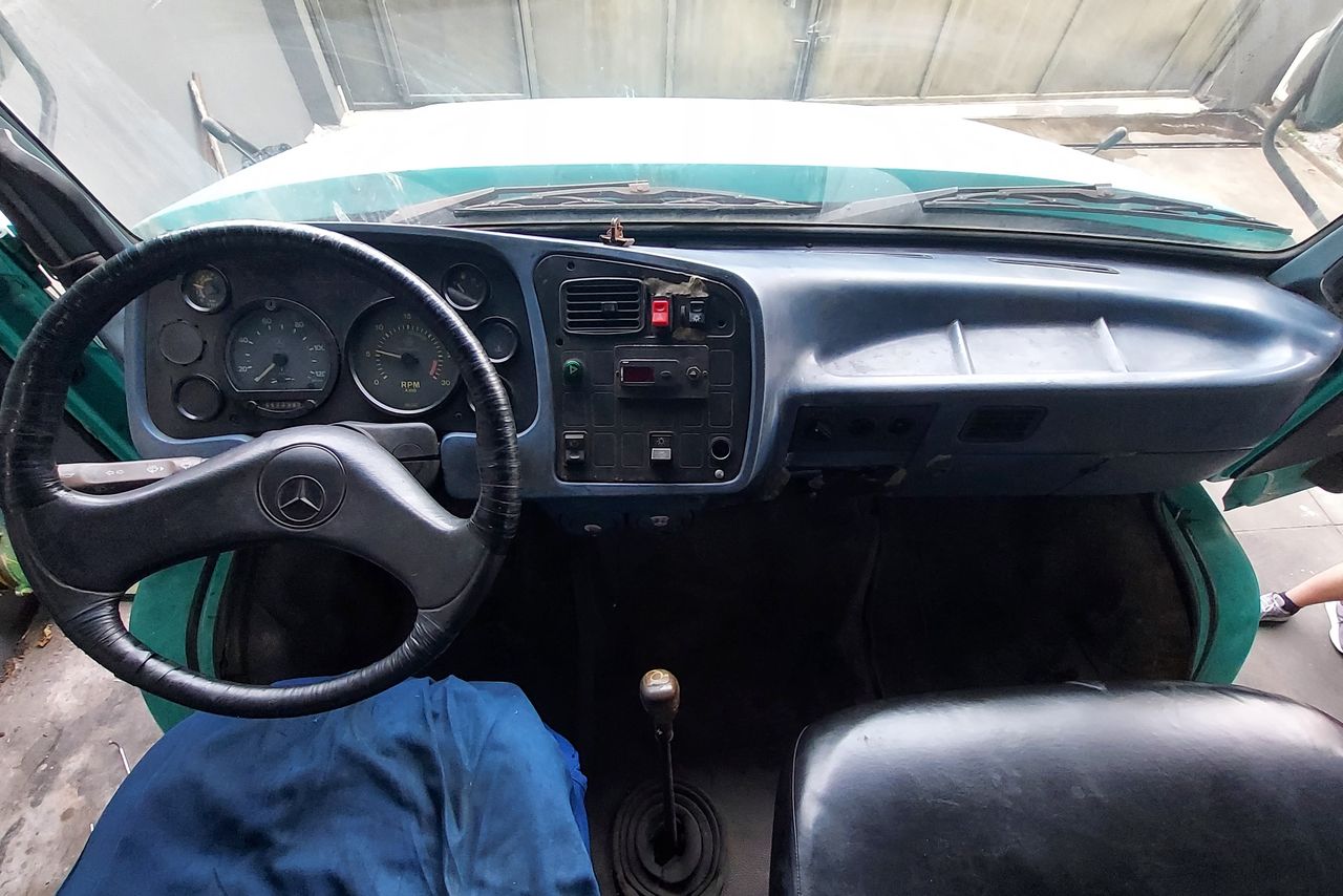 Mercedes Benz MB 1418 - 99/99 7