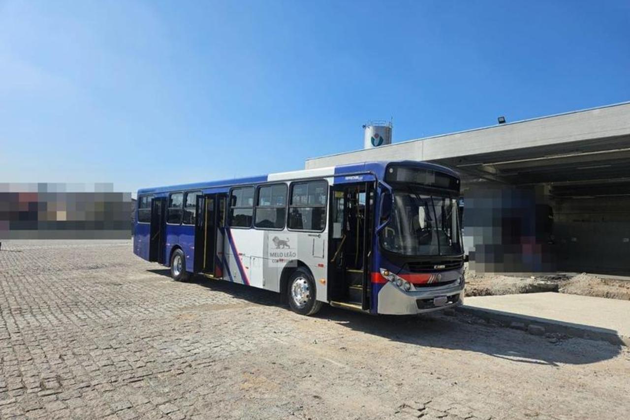 Mercedes Benz Urbano - 13/13 12