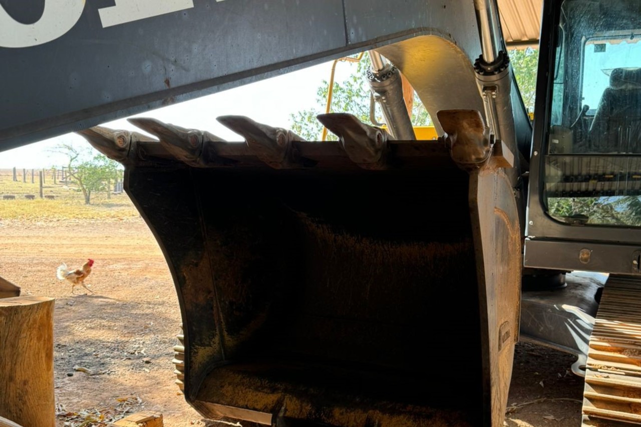 Volvo L220 - 20/20 4