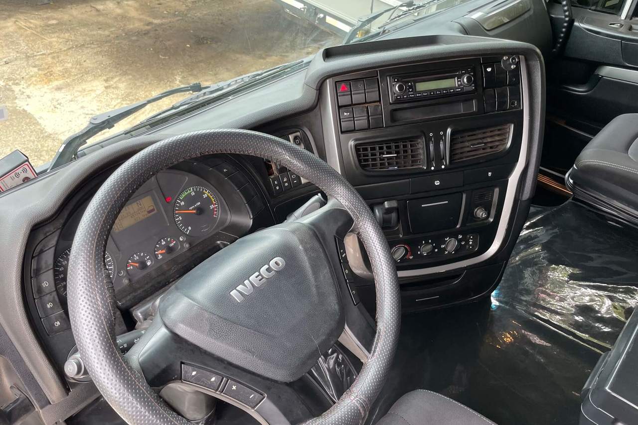 Iveco 480 Hiway - 18/19 5