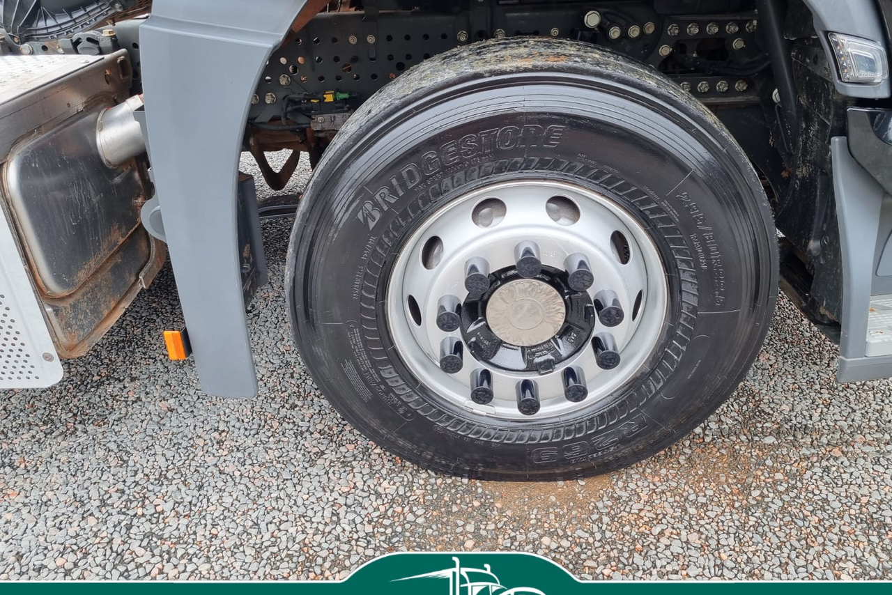 Mercedes Benz Actros 2548 - 22/23 17