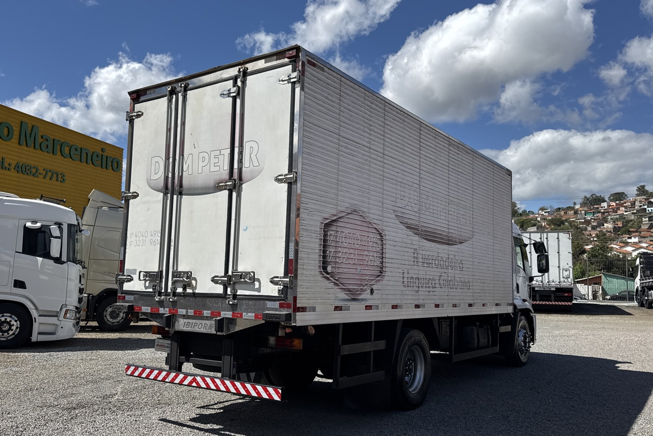 Ford Cargo1723 - 15/16 9