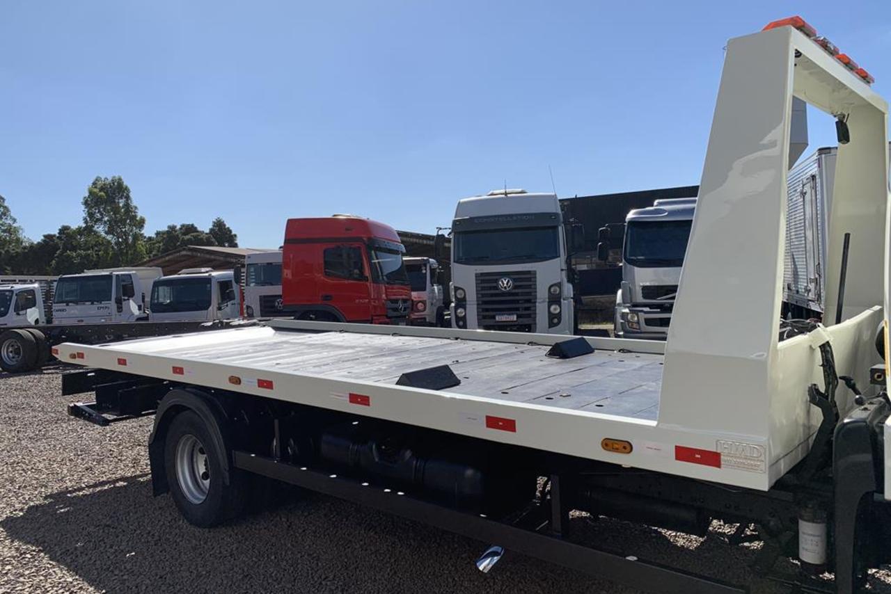 Ford Cargo712 - 08/09 3