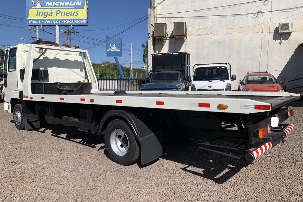 Ford Cargo712 - 08/09 6