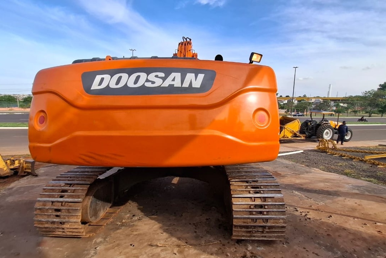 Doosan DX225LCA - 12/11 8