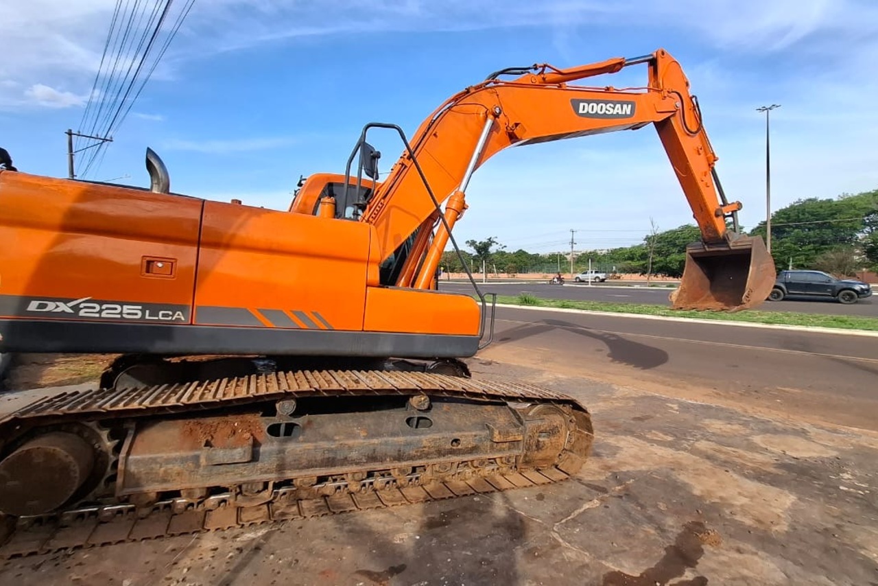 Doosan DX225LCA - 12/11 12